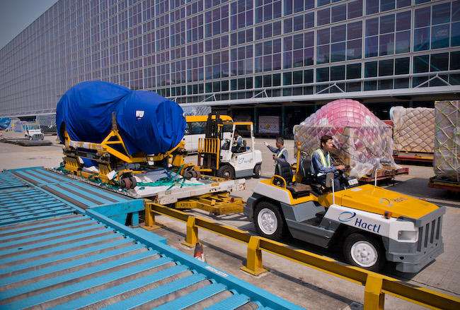 Hactl bulky cargo in Hong Kong
