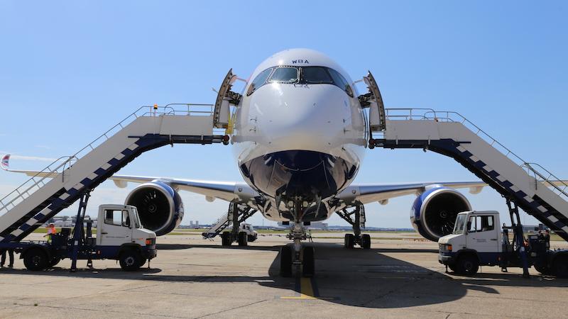 British Airways: Airbus A350-1000, club suite, cabins