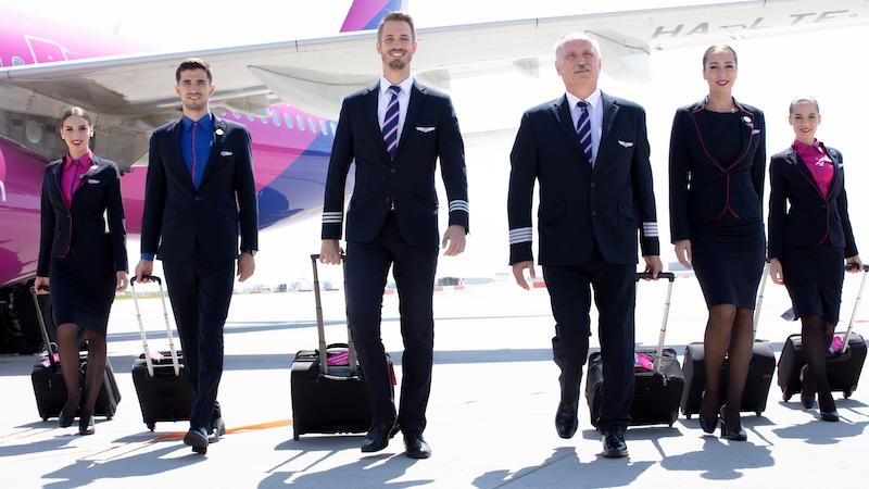 wizz air crew
