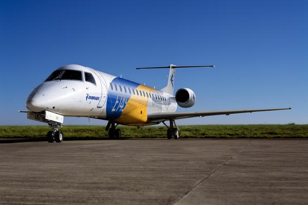 Embraer ERJ 145