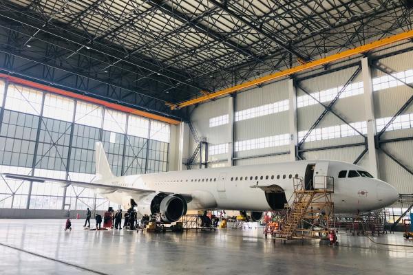 Vallair A321 conversion with ST Engineering and EFW