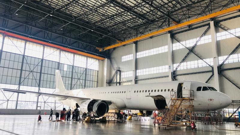 Vallair A321 conversion with ST Engineering and EFW