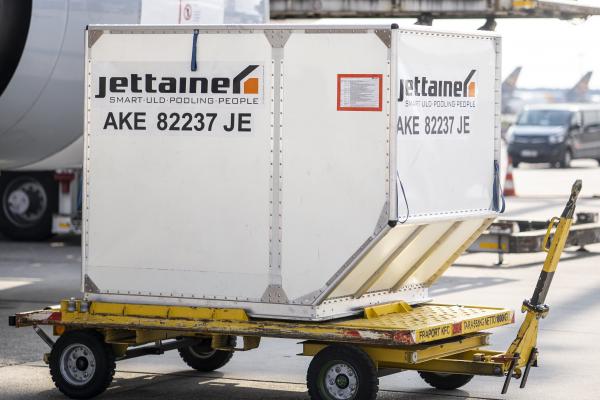 Jettainer