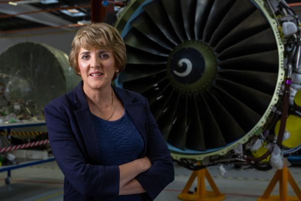 AvWomen JulIe Dickerson